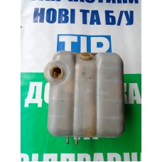 Бачок радіатора VOLVO FH13 (EEV, Euro 5,6)  ВОЛЬВО ФШ 13 (ЕЕВ, Євро 5,6)  1676400, 1676576