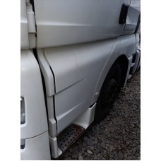 Б/у Розширювач (подовжувач) дверей лівий MAN TGX (Euro 6) МАН ТГХ (Євро 6)  81626100019