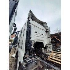 Б/у Спойлера кабіни (комплект) MAN TGX (Euro 6) МАН ТГХ (Євро 6) 